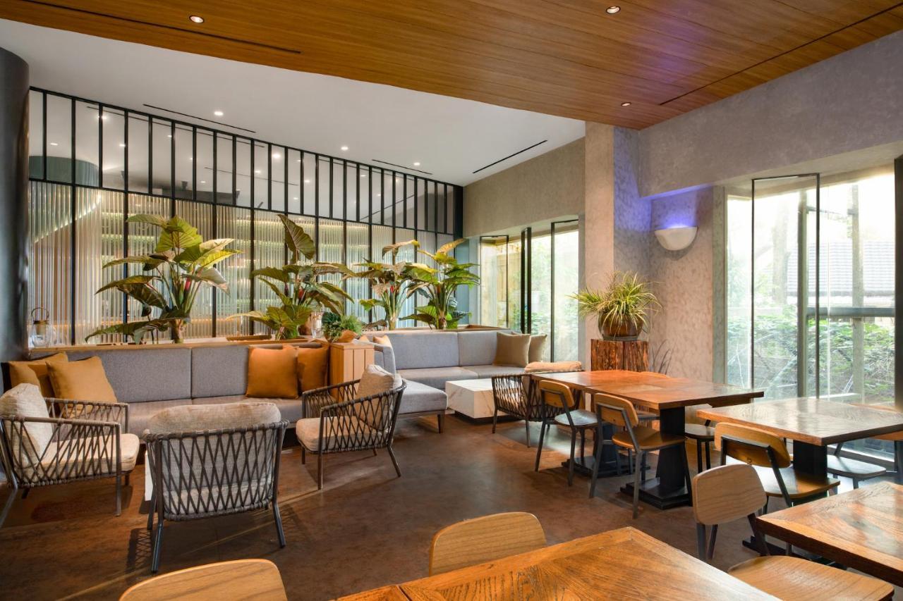 Oakwood Suites Kuningan Jakarta Exterior foto