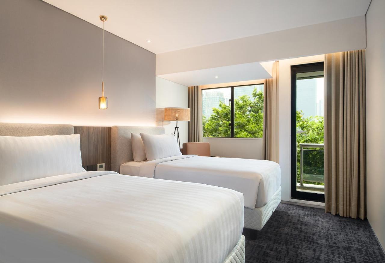 Oakwood Suites Kuningan Jakarta Exterior foto